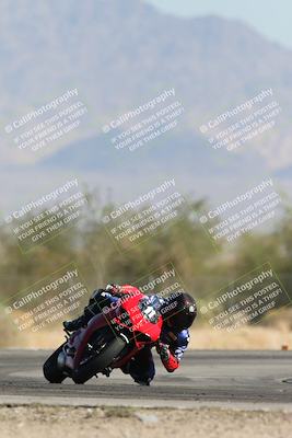 media/Oct-25-2025-Race Pace (Sat) [[47cce5476f]]/Non Verified (1st 20 Minutes of Every Hour)/4-Turn 2 (1112am)/